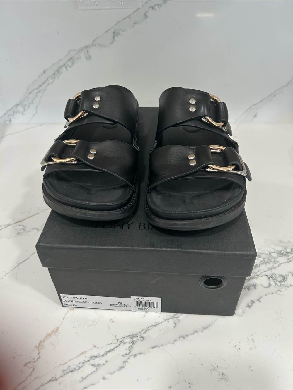 Hunter Black Como Sandals